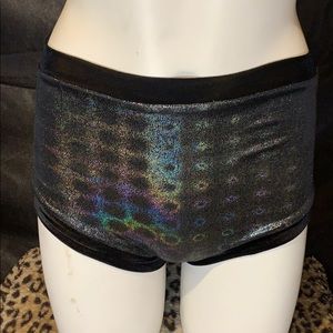 Reversible retro high waist booty shorts